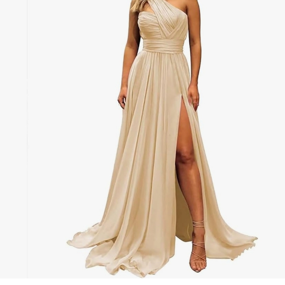 Elegant Cream Evening Gown